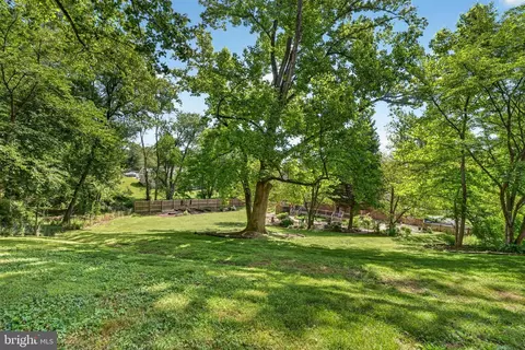 Exterior - 1917 Merrifields Dr, Silver Spring, MD 20906 photo 10 of 20