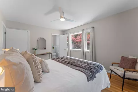 Bedroom - 11712 Berwick Rd, Silver Spring, MD 20904 photo 3 of 5