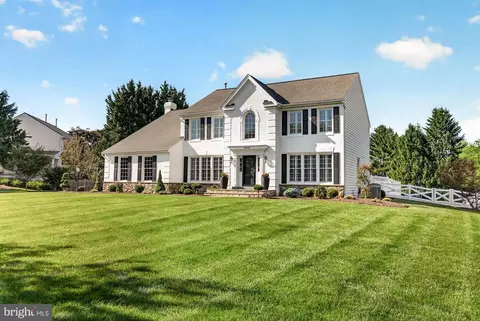 Exterior - 19629 Selby Ave, Poolesville, MD 20837 photo 2 of 26