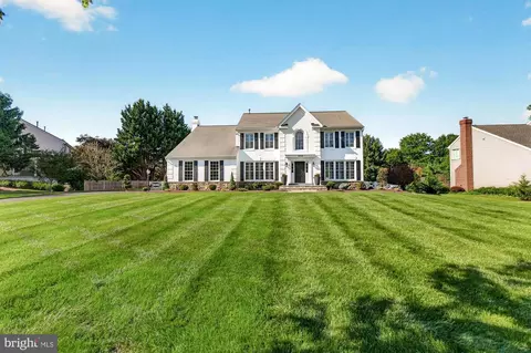 Exterior - 19629 Selby Ave, Poolesville, MD 20837 photo 4 of 26