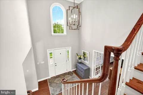 Entry Way - 19629 Selby Ave, Poolesville, MD 20837 photo 6 of 6