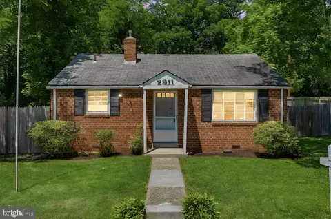 2911 Weisman Rd, Silver Spring, MD 20902