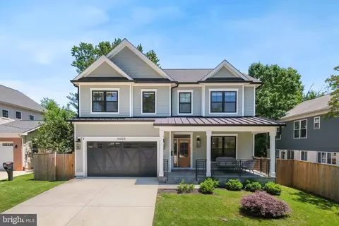 10003 Clue Dr, Bethesda, MD 20817