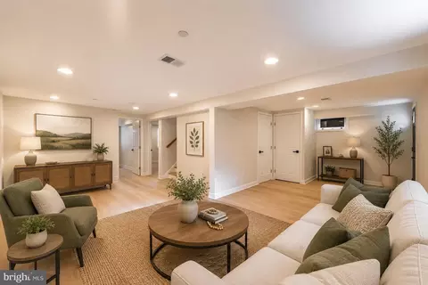Living - 803 Johnson Ave, Silver Spring, MD 20904 photo 2 of 2