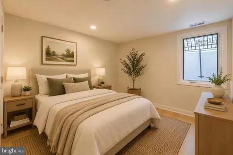 Bedroom - 803 Johnson Ave, Silver Spring, MD 20904 photo 6 of 6