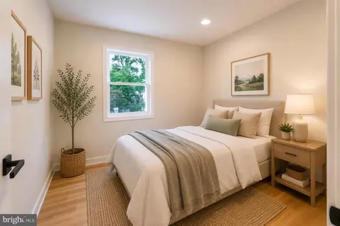 Bedroom - 803 Johnson Ave, Silver Spring, MD 20904 photo 4 of 6