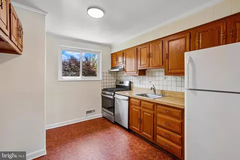 Kitchen - 3408 Farthing Dr, Silver Spring, MD 20906 photo 2 of 2