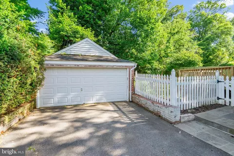 Exterior - 736 Dennis Ave, Silver Spring, MD 20901 photo 4 of 8