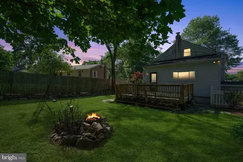 Exterior - 736 Dennis Ave, Silver Spring, MD 20901 photo 8 of 8