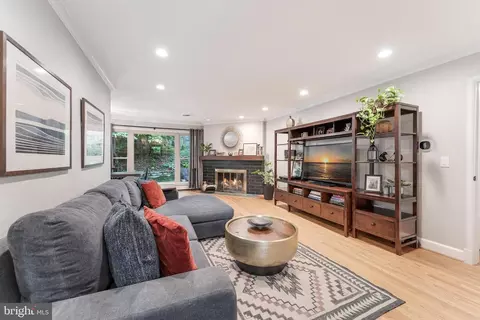 Other - 10400 Crestmoor Dr, Silver Spring, MD 20901 photo 5 of 7