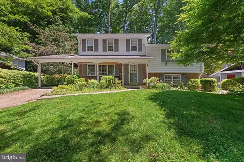13615 Russett Ter, Rockville, MD 20853