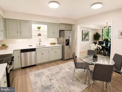 4970 Sentinel Dr #11-405, Bethesda, MD 20816
