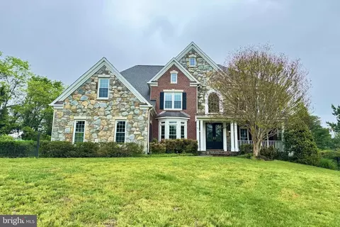7017 Cypress Hill Dr, Gaithersburg, MD 20879