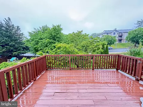 25936 Largo Ct, Damascus, MD 20872