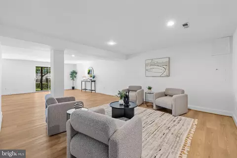 Living - 2616 Hershfield Ct, Silver Spring, MD 20904 photo 11 of 14