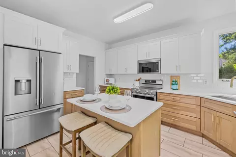 Kitchen - 2616 Hershfield Ct, Silver Spring, MD 20904 photo 6 of 7