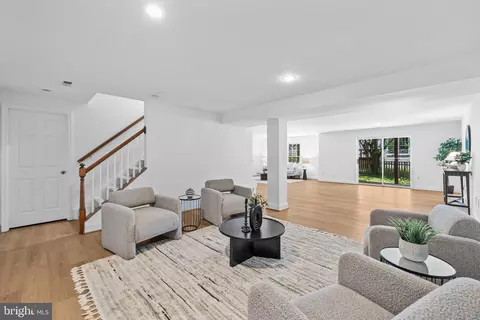 Living - 2616 Hershfield Ct, Silver Spring, MD 20904 photo 10 of 14