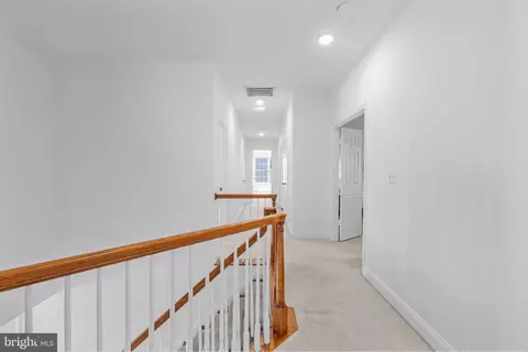 Entry Way - 2616 Hershfield Ct, Silver Spring, MD 20904 photo 5 of 6