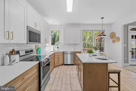 Kitchen - 2616 Hershfield Ct, Silver Spring, MD 20904 photo 3 of 7