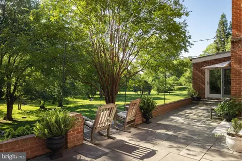 9205 Pegasus, Potomac, MD 20854 photo 4