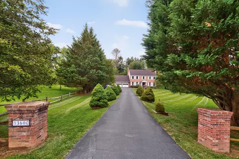 13600 Valley Dr, Rockville, MD 20850