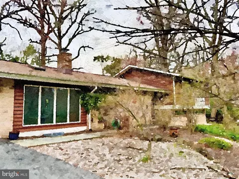 8108 Hamilton Spring Rd, Bethesda, MD 20817