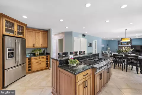 Kitchen - 19609 Bruner Way, Poolesville, MD 20837 photo 2 of 7