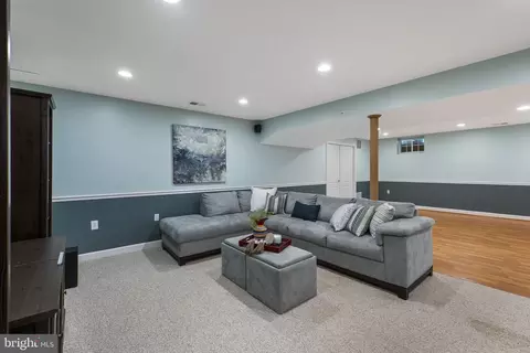 Living - 19609 Bruner Way, Poolesville, MD 20837 photo 1 of 1
