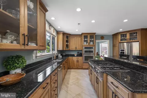 Kitchen - 19609 Bruner Way, Poolesville, MD 20837 photo 1 of 7