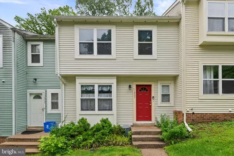 11807 Summer Oak Dr, Germantown, MD 20874