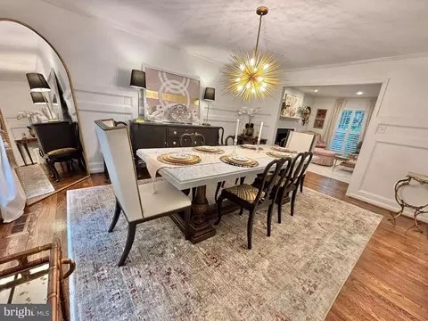 Dining - 8101 Buckspark Ln E, Potomac, MD 20854 photo 3 of 5