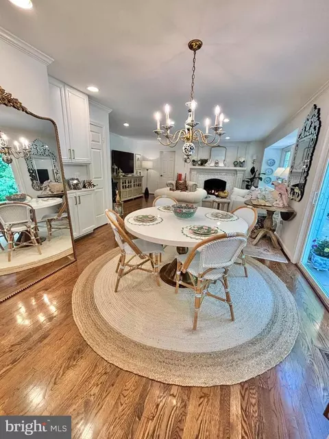 Dining - 8101 Buckspark Ln E, Potomac, MD 20854 photo 5 of 5