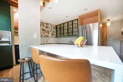 2217 Washington Ave #202, Silver Spring, MD 20910 photo 6