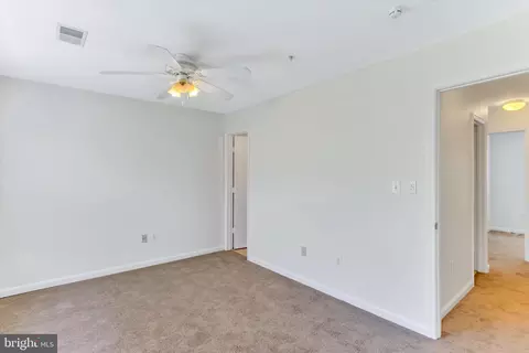 Bedroom - 14323 Gate Dancer Ln, Boyds, MD 20841 photo 6 of 6