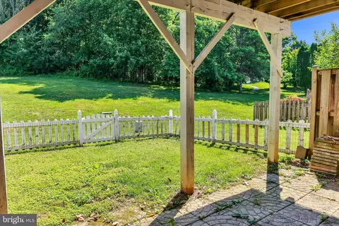 Exterior - 14323 Gate Dancer Ln, Boyds, MD 20841 photo 6 of 13
