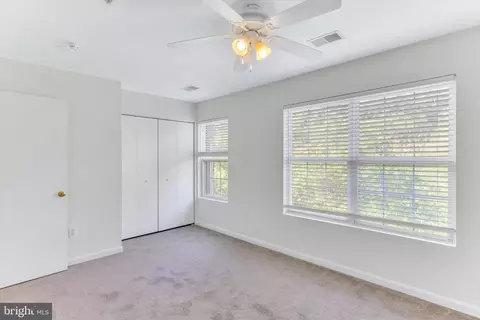 Bedroom - 14323 Gate Dancer Ln, Boyds, MD 20841 photo 5 of 6