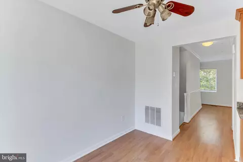 Entry Way - 14323 Gate Dancer Ln, Boyds, MD 20841 photo 6 of 7