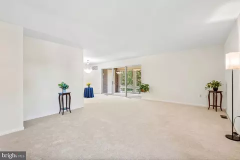 Living - 3374 Chiswick Ct #56-2D, Silver Spring, MD 20906 photo 1 of 4
