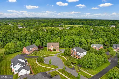 View/Area - 16502 Harbour Town Dr, Ashton, MD 20861 photo 5 of 11