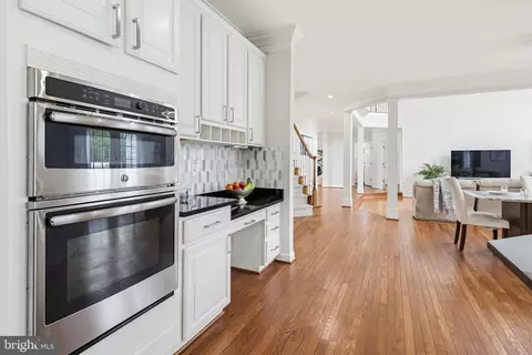 Kitchen - 16502 Harbour Town Dr, Ashton, MD 20861 photo 1 of 2