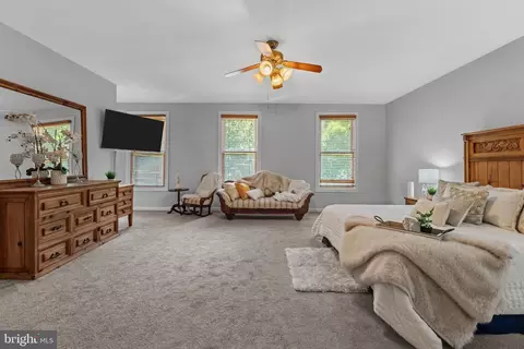 Bedroom - 11906 Claridge Rd, Silver Spring, MD 20902 photo 1 of 4