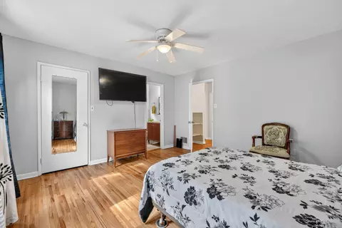 Bedroom - 2311 Coleridge Dr, Silver Spring, MD 20910 photo 2 of 8