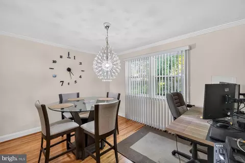 Dining - 2311 Coleridge Dr, Silver Spring, MD 20910 photo 2 of 2