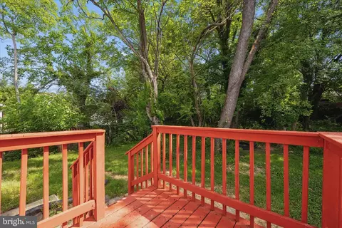 Exterior - 10607 Lilac Pl, Silver Spring, MD 20903 photo 8 of 15