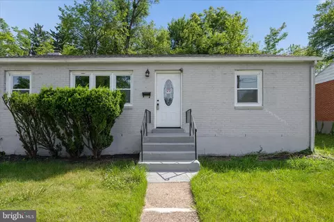 Exterior - 10607 Lilac Pl, Silver Spring, MD 20903 photo 12 of 15