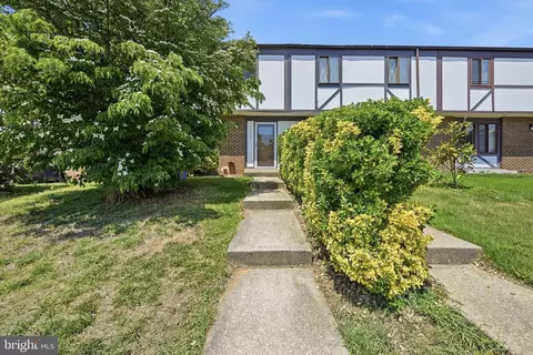 11709 Ashworth Ct, Germantown, MD 20876