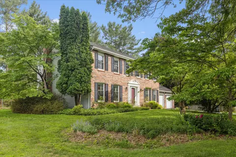 21917 Foxlair Rd, Gaithersburg, MD 20882