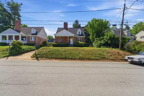 Exterior - 10143 Dallas Ave, Silver Spring, MD 20901 photo 6 of 11