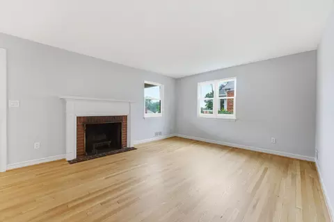 Living - 10143 Dallas Ave, Silver Spring, MD 20901 photo 1 of 6