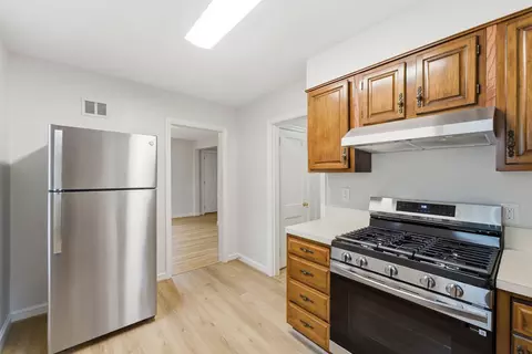 Kitchen - 10143 Dallas Ave, Silver Spring, MD 20901 photo 4 of 4